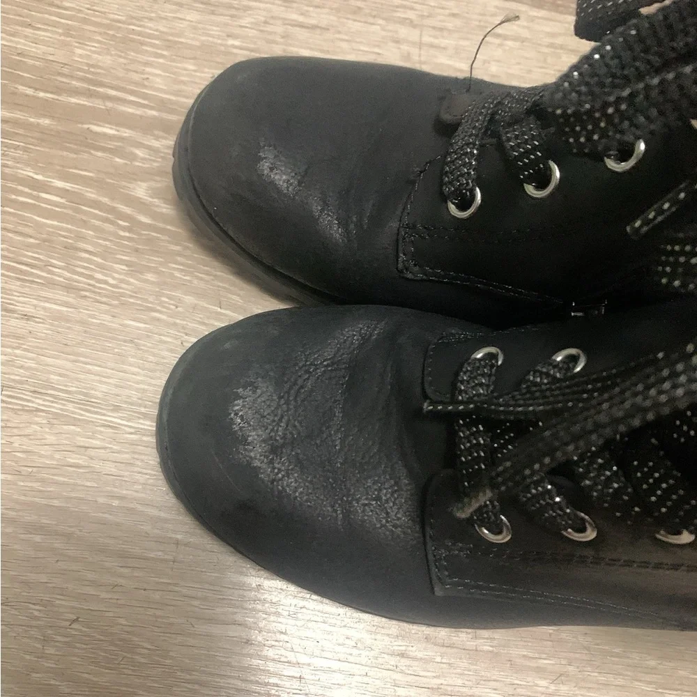 Dolce Vita Girl  Black Fur-Lined Boots